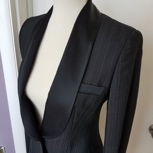 *SALE* D&G Long Tuxedo Blazer sz S/40 AUTHENTIC